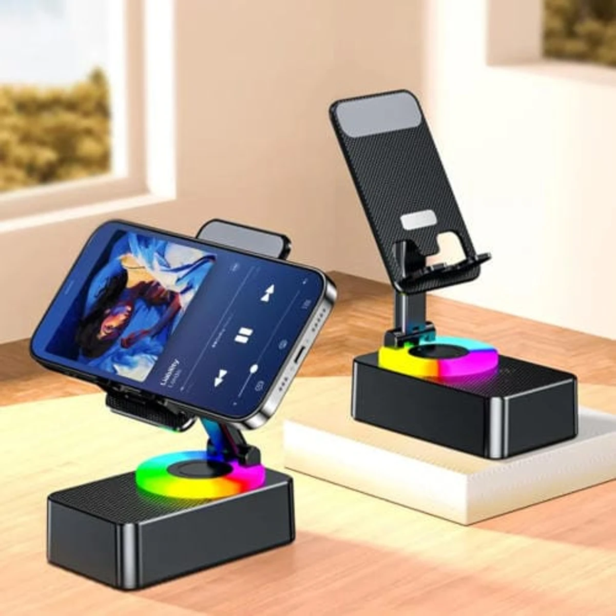 Phone Holder With Speker
